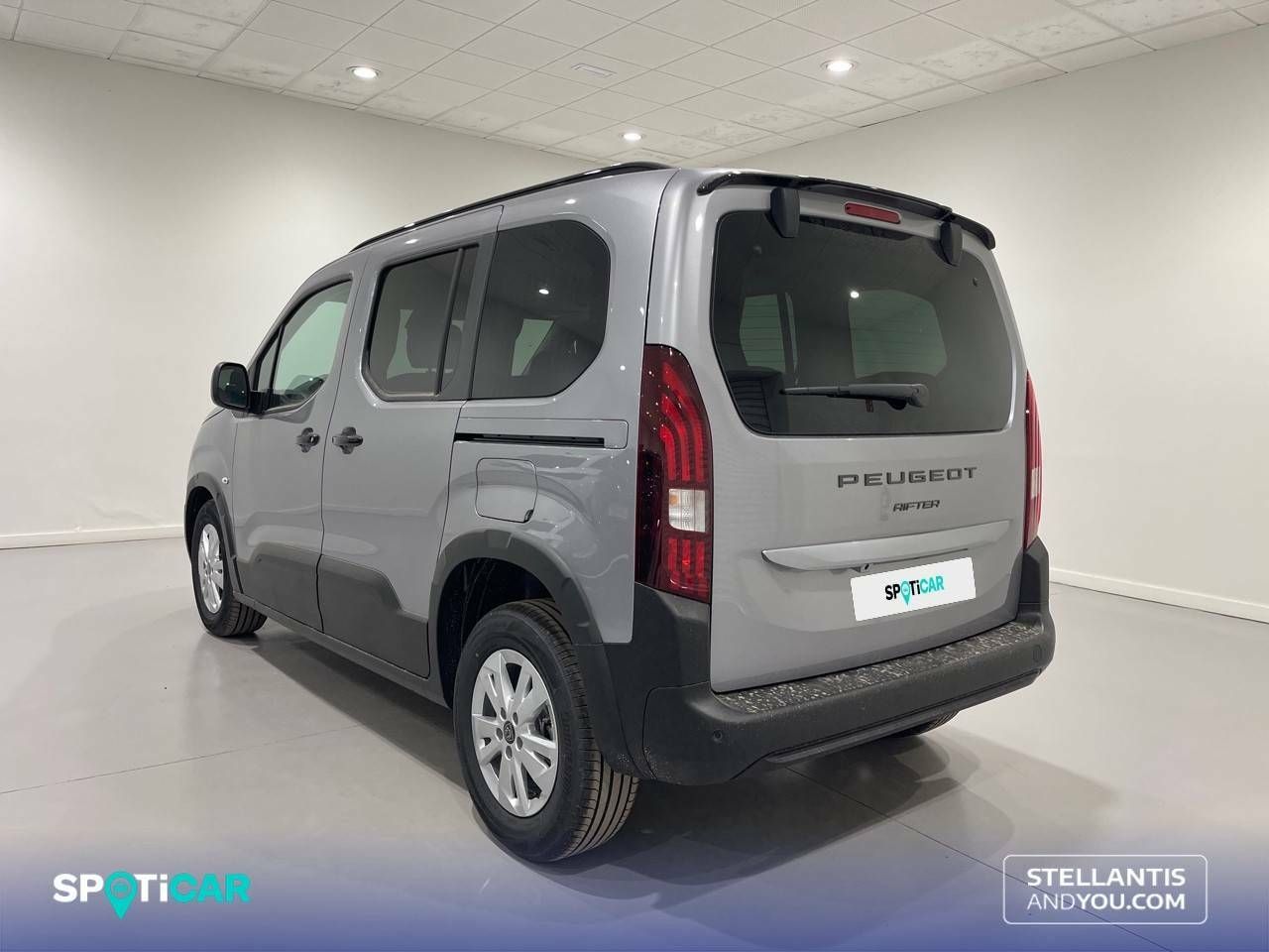 Foto Peugeot Rifter 7