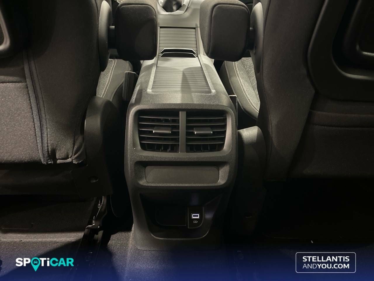 Foto Peugeot Rifter 21