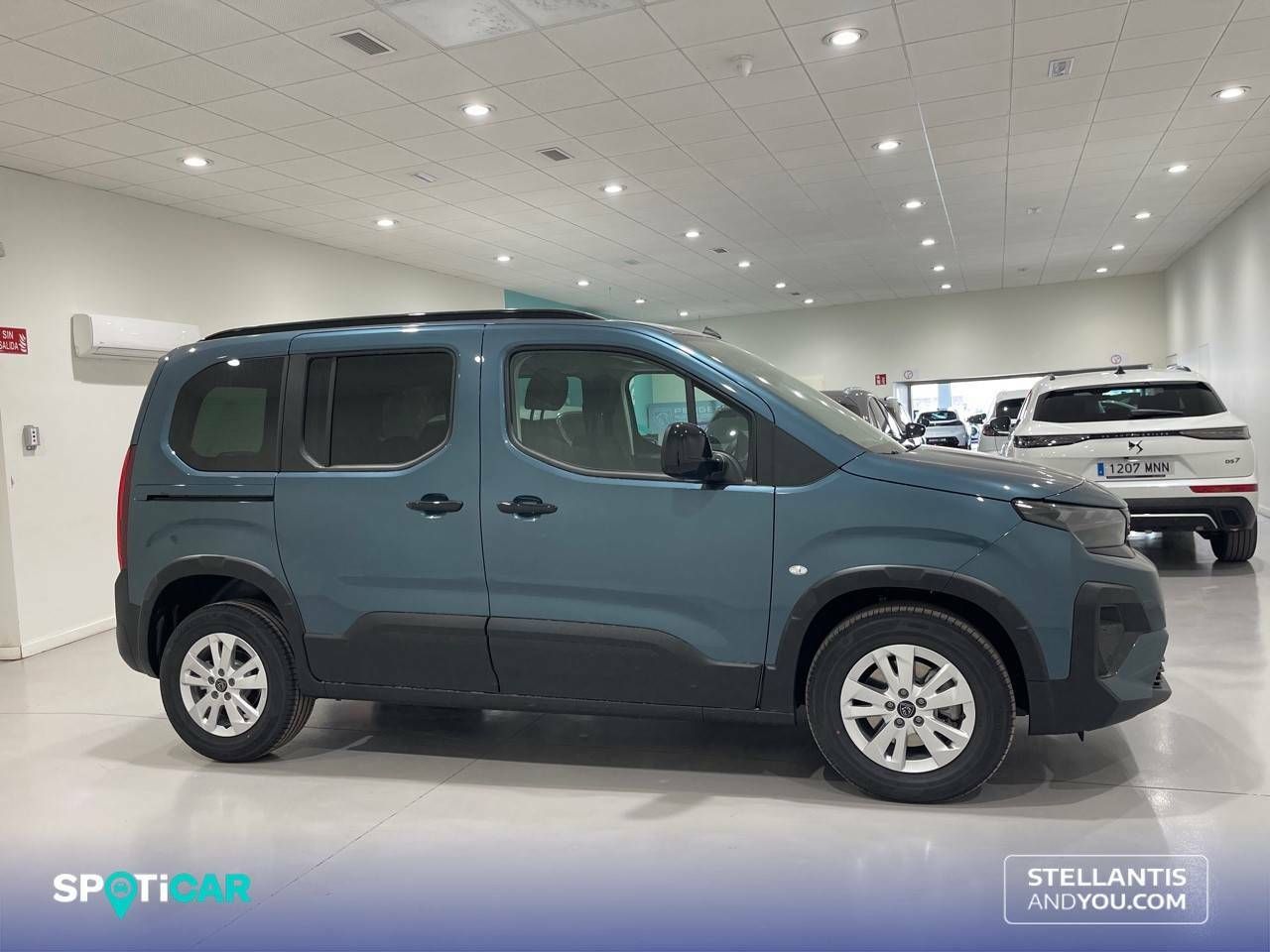 Foto Peugeot Rifter 4