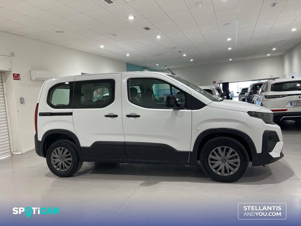 Foto Peugeot Rifter 4