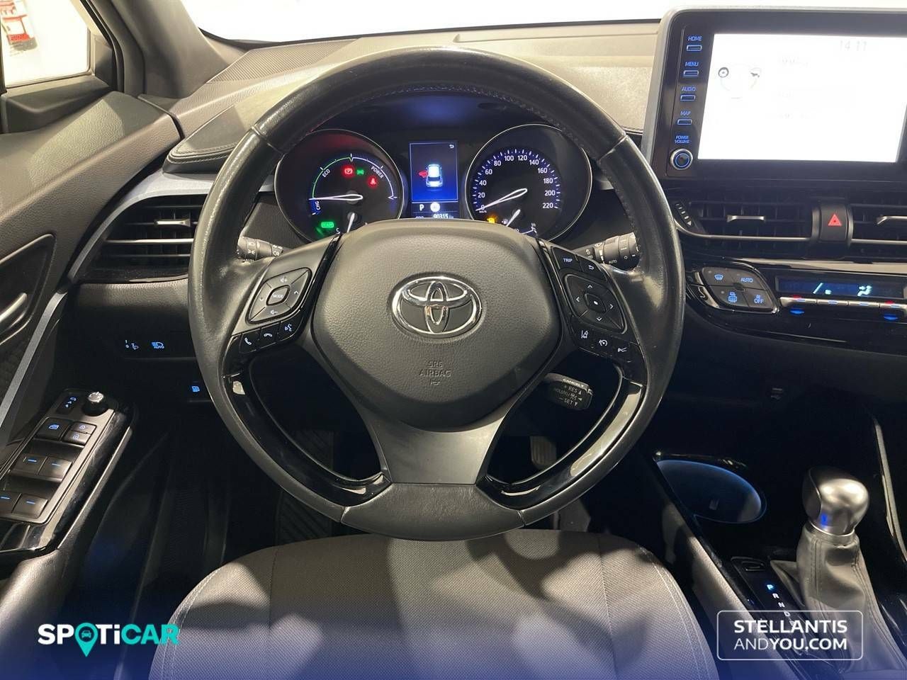 Foto Toyota C-HR 20