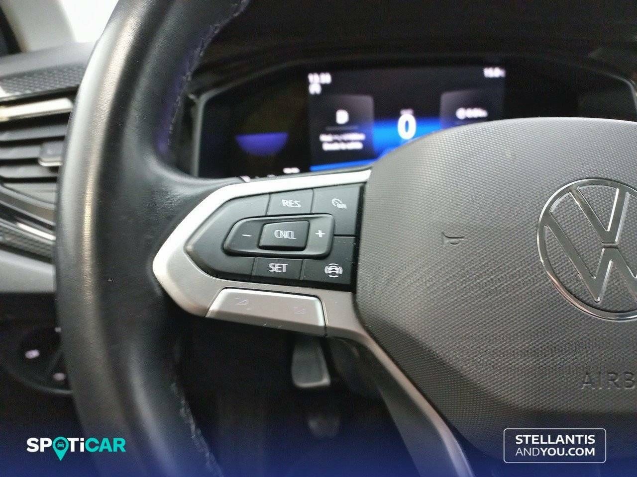 Foto Volkswagen Taigo 16