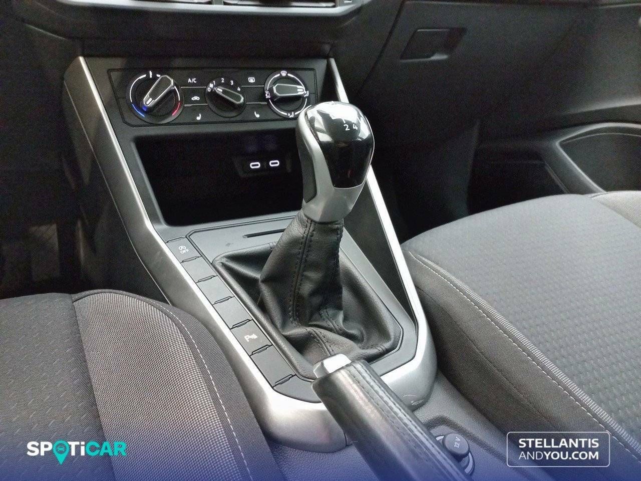 Foto Volkswagen Taigo 19