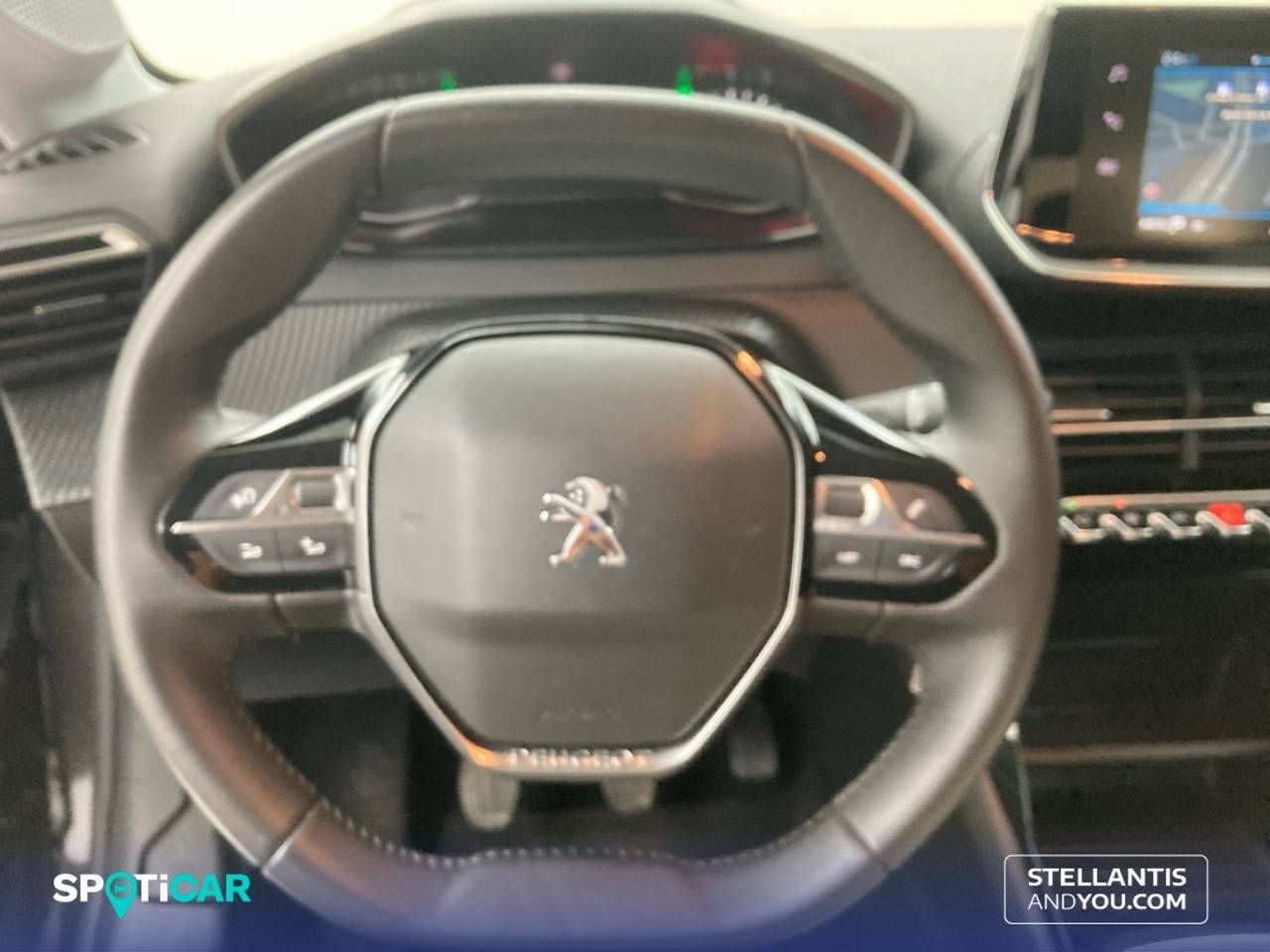 Foto Peugeot 208 15