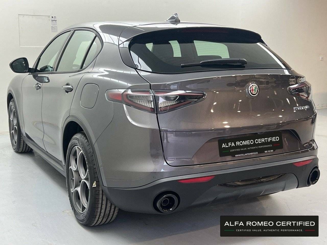 Foto Alfa Romeo Stelvio 7