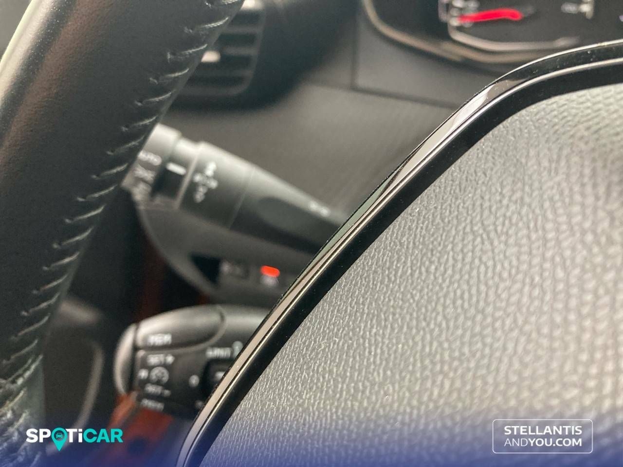 Foto Peugeot 2008 14