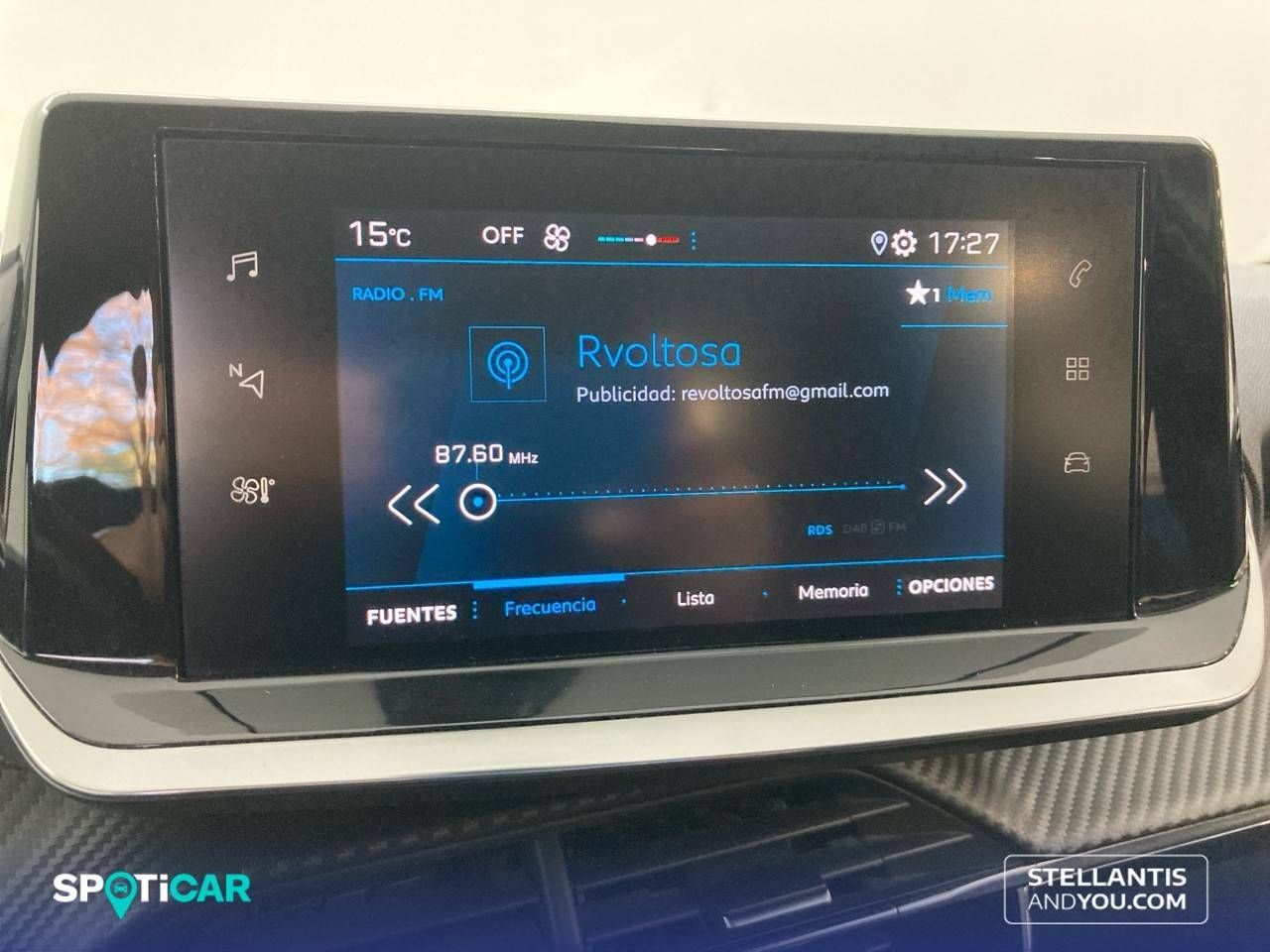 Foto Peugeot 208 17