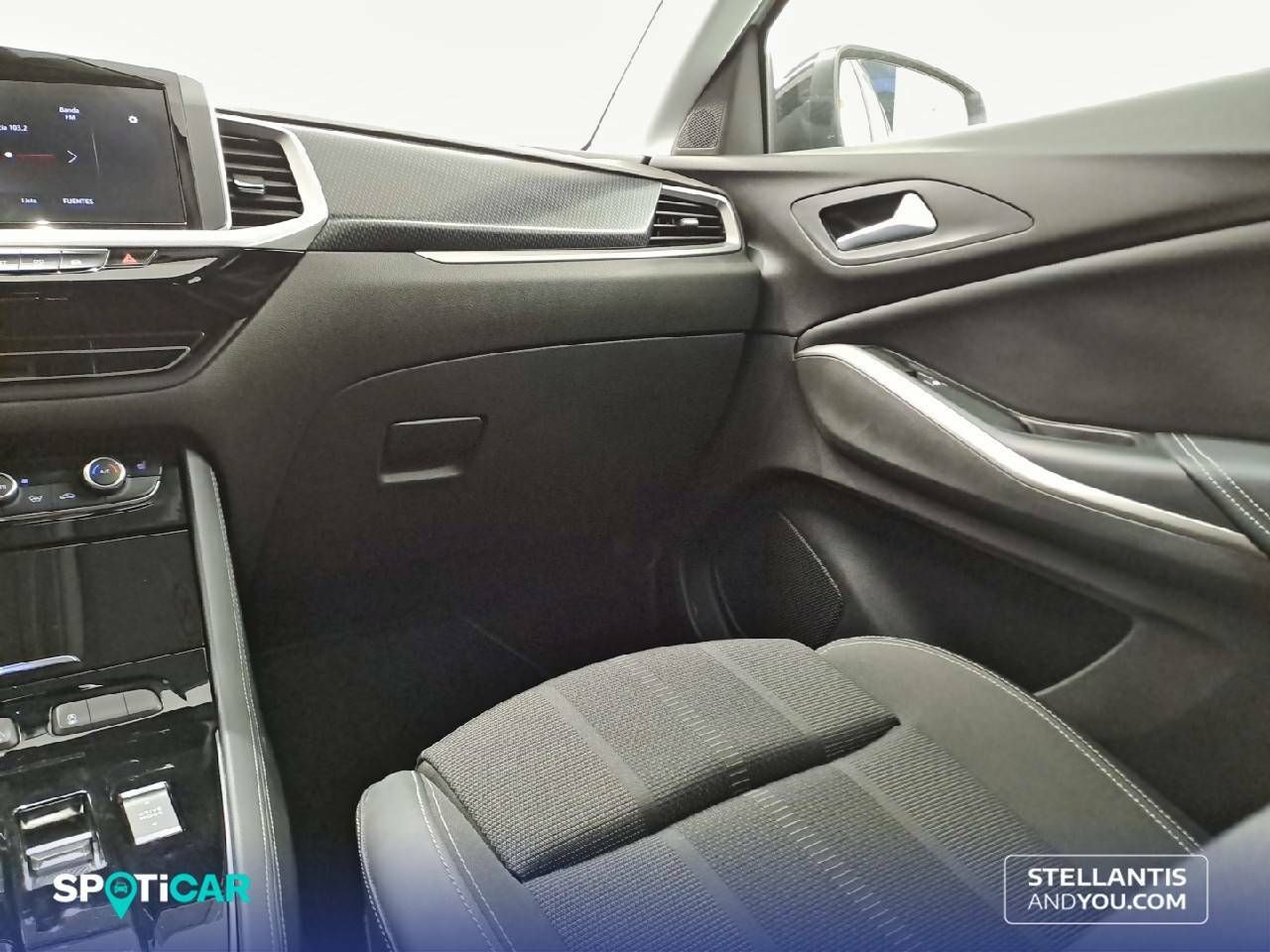 Foto Opel Grandland X 23