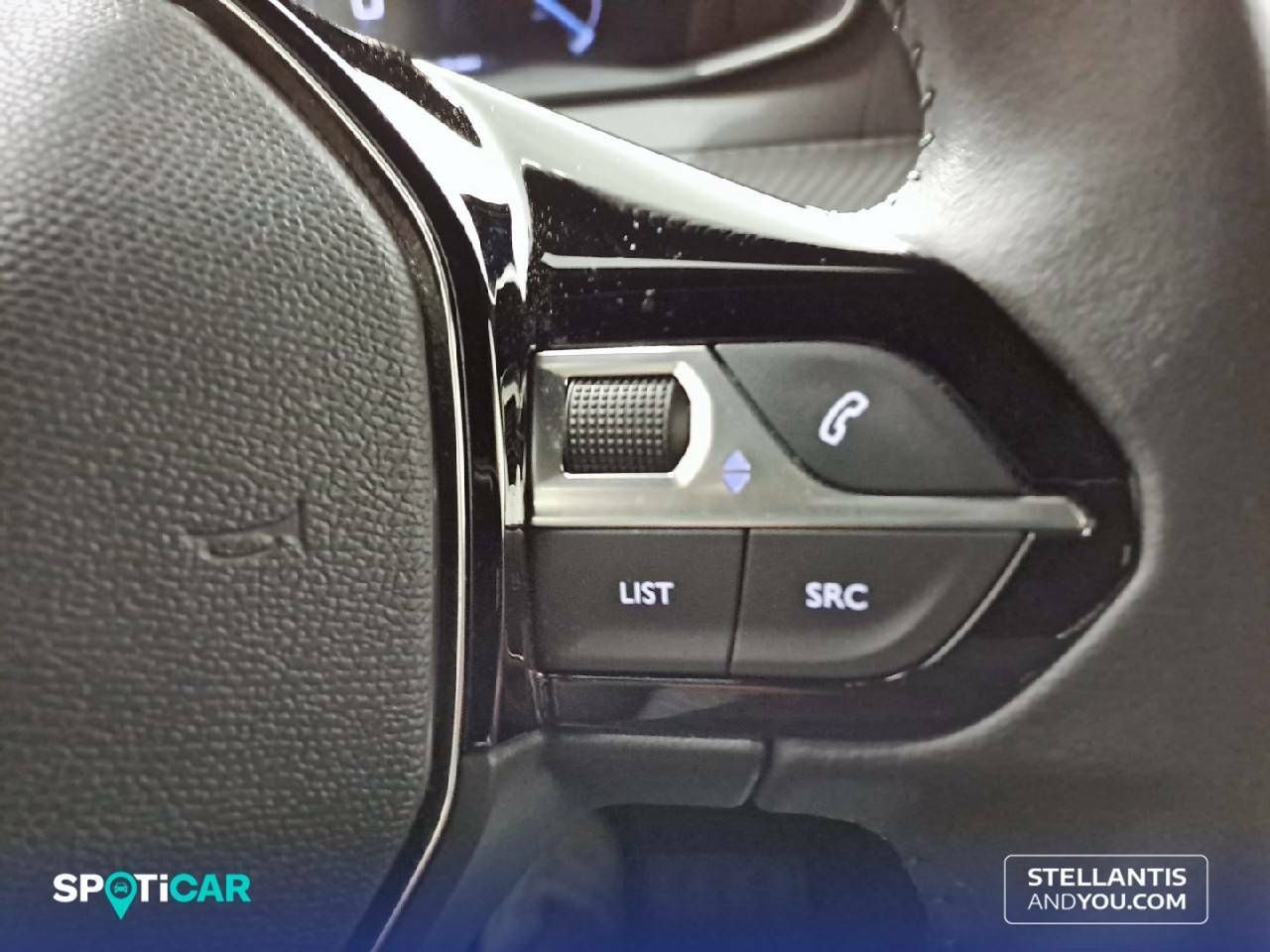 Foto Peugeot 2008 17