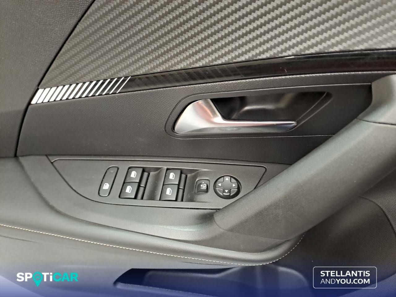 Foto Peugeot 2008 15