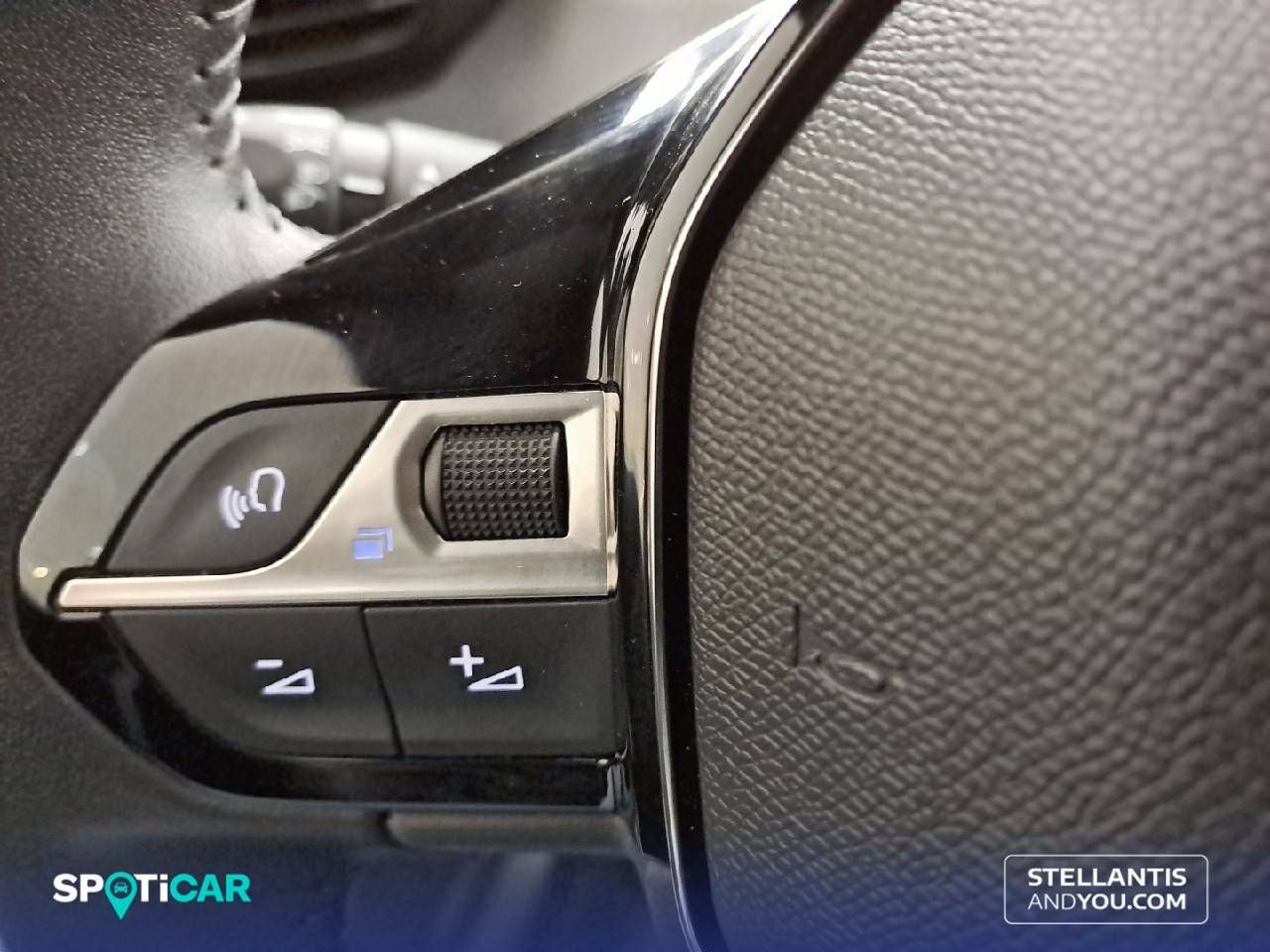 Foto Peugeot 2008 16