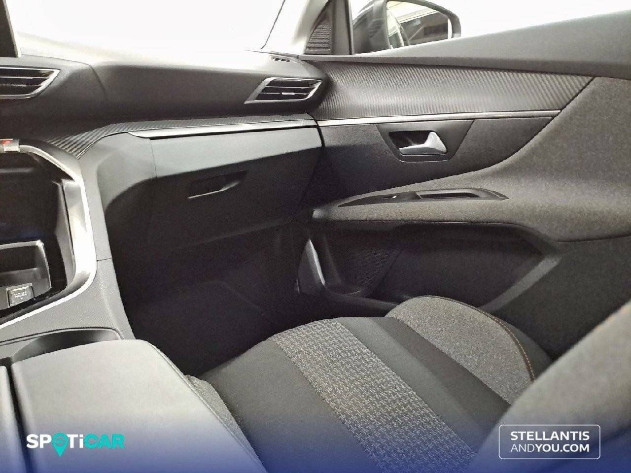 Foto Peugeot 3008 24