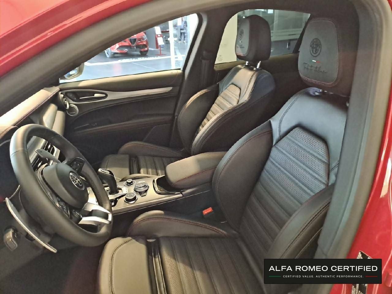 Foto Alfa Romeo Stelvio 9