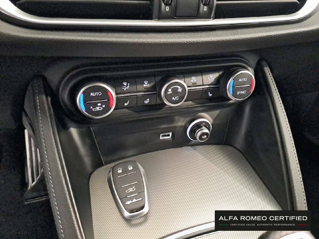 Foto Alfa Romeo Stelvio 13