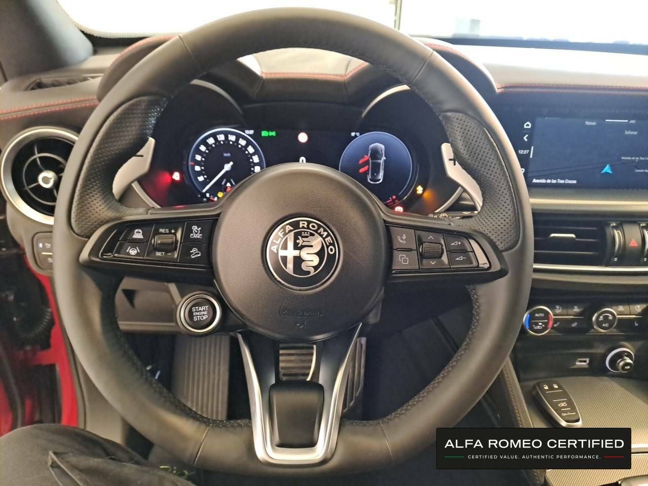 Foto Alfa Romeo Stelvio 17