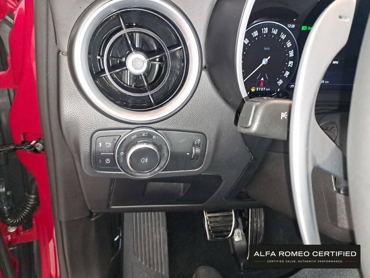 Foto Alfa Romeo Stelvio 19