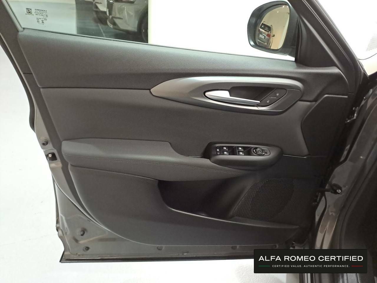 Foto Alfa Romeo Tonale 14