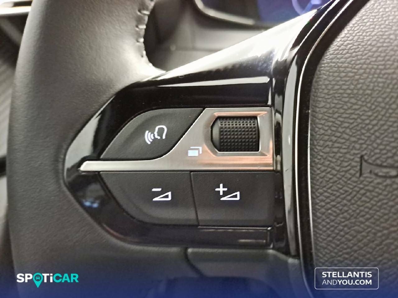 Foto Peugeot 2008 16
