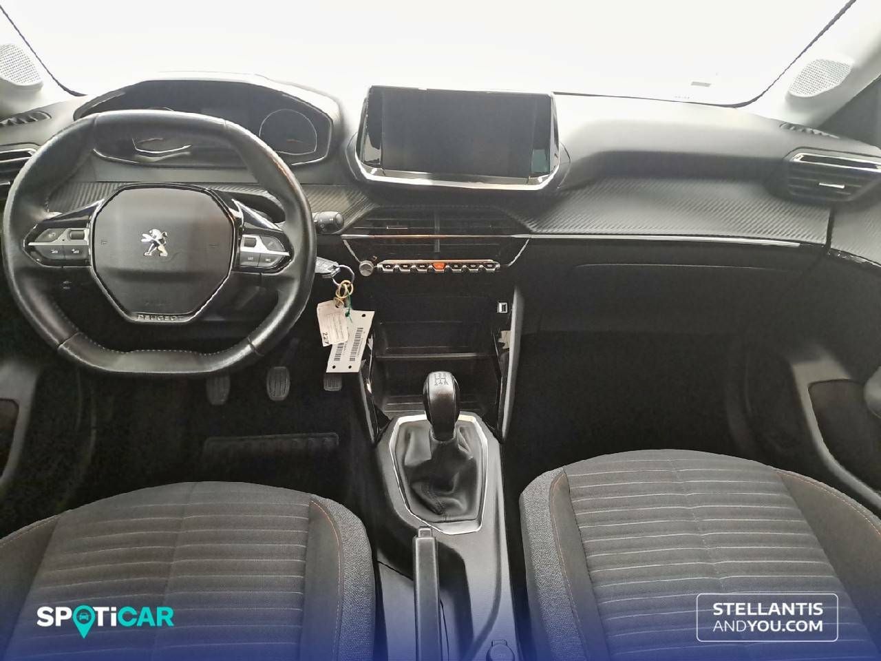 Foto Peugeot 208 8