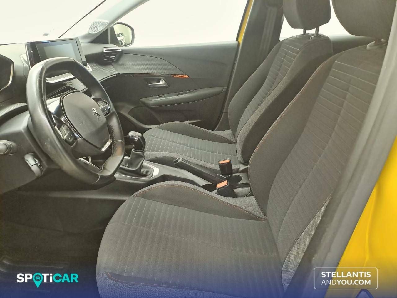 Foto Peugeot 208 9