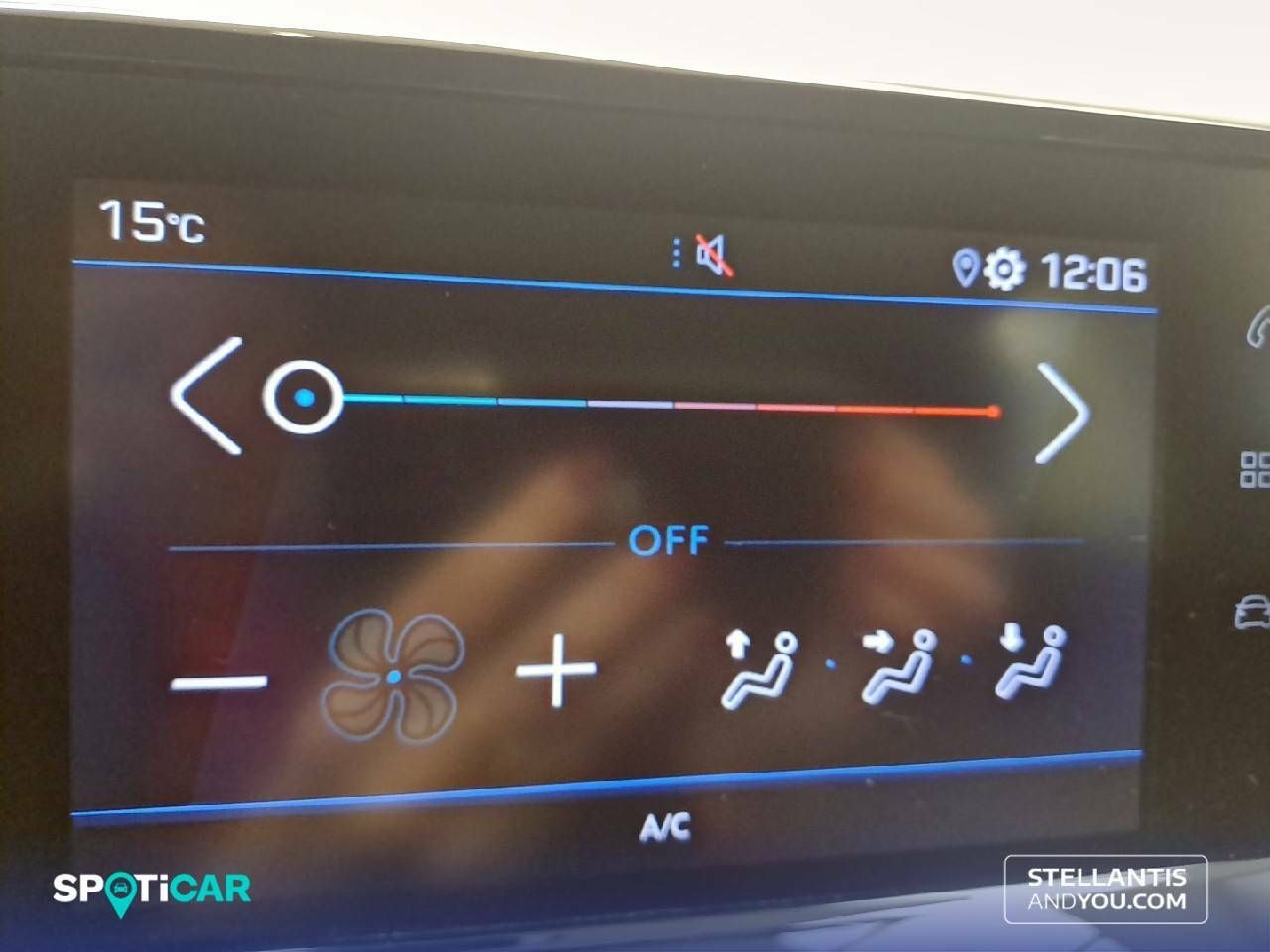 Foto Peugeot 208 17