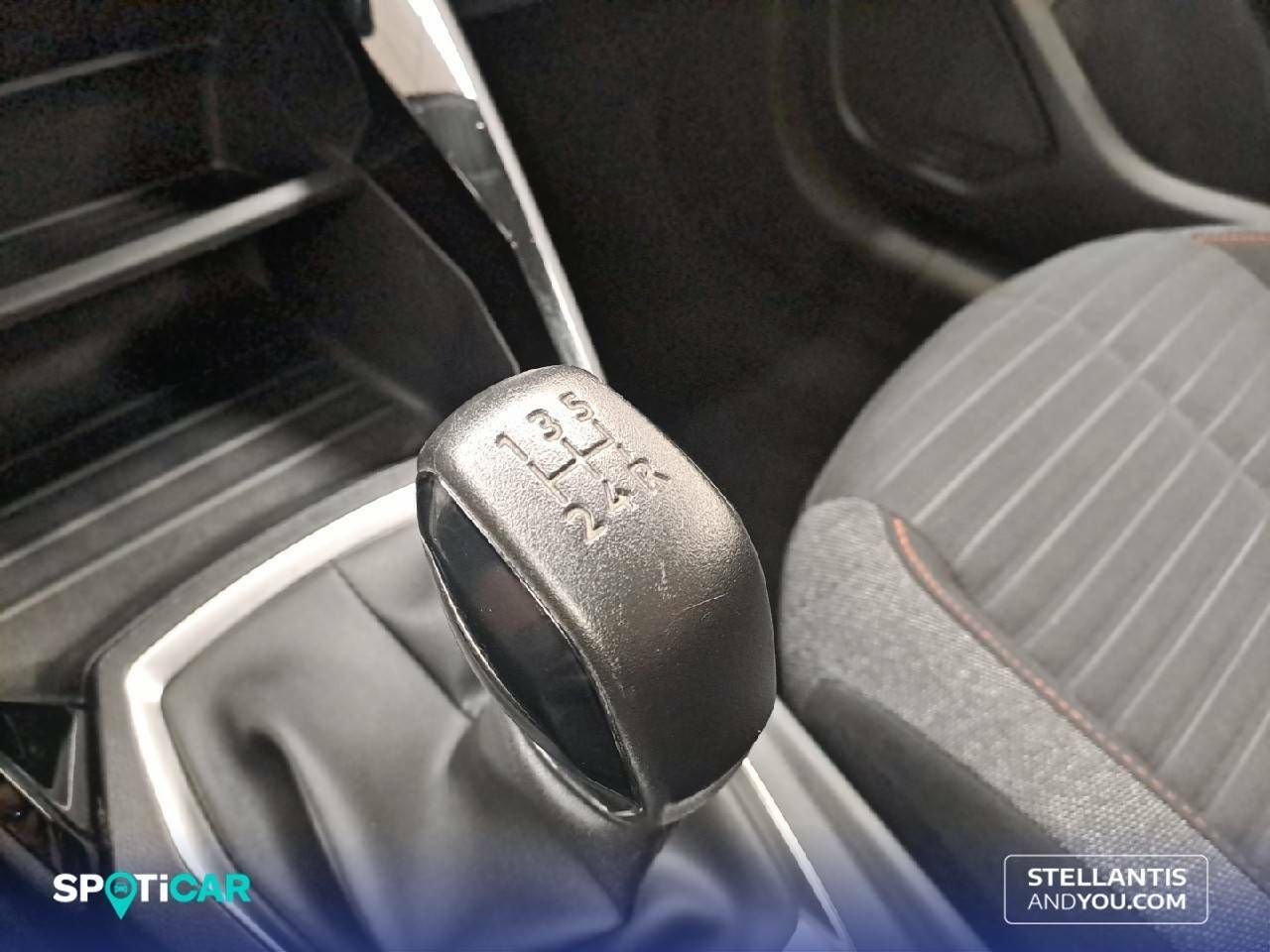 Foto Peugeot 208 20