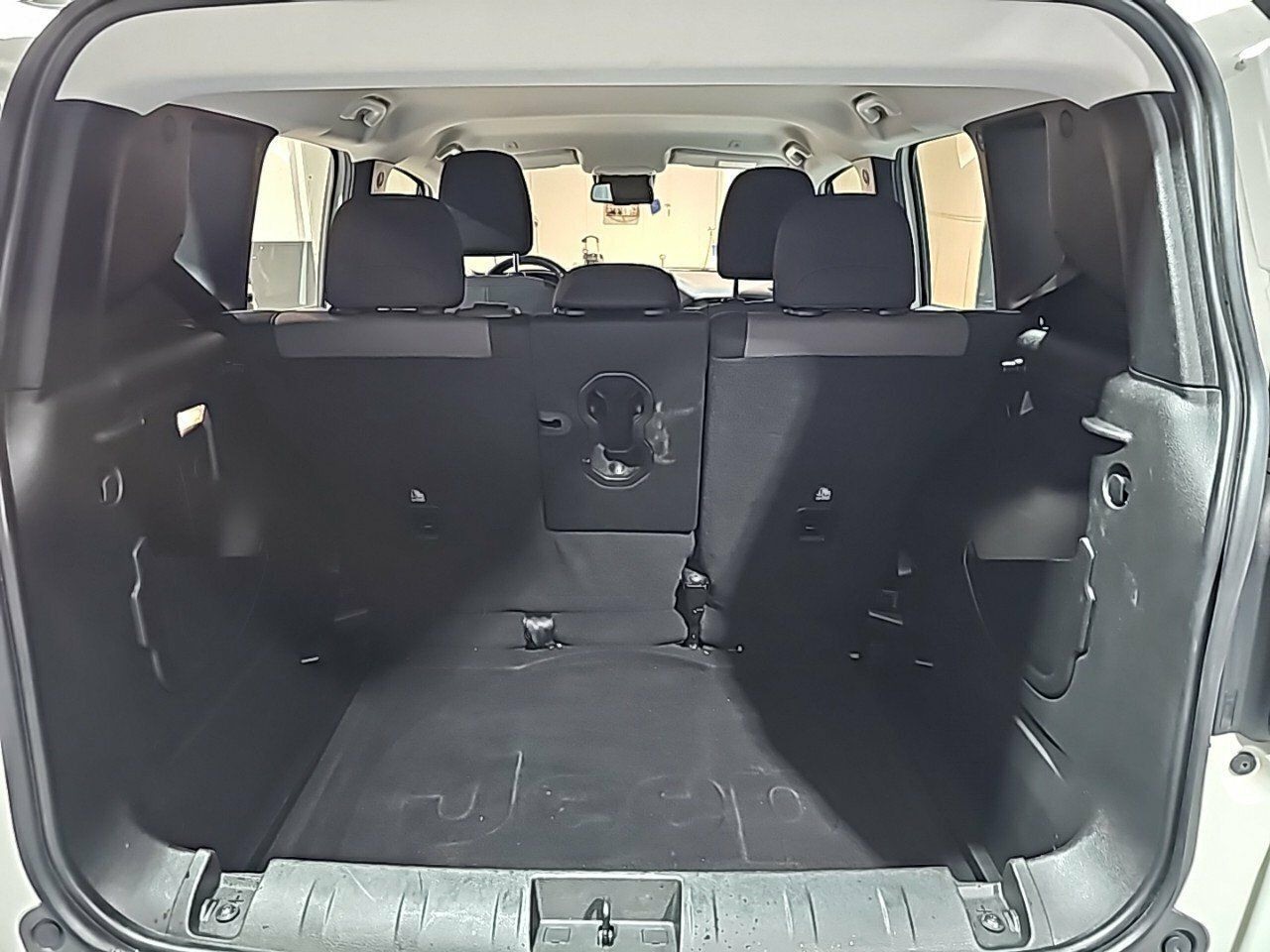 Foto Jeep Renegade 30