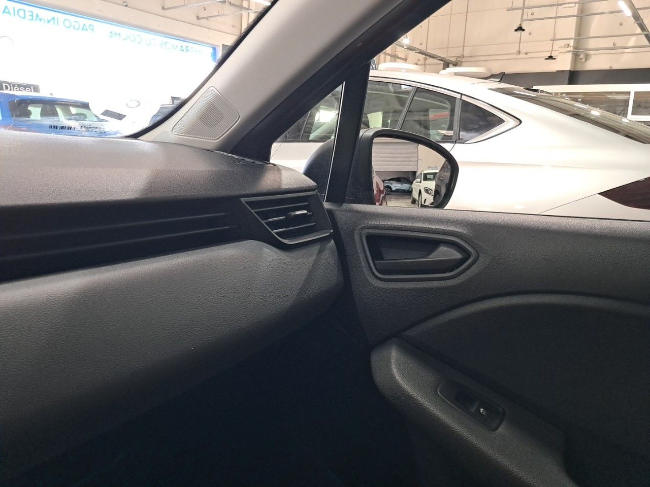 Foto Renault Clio 26
