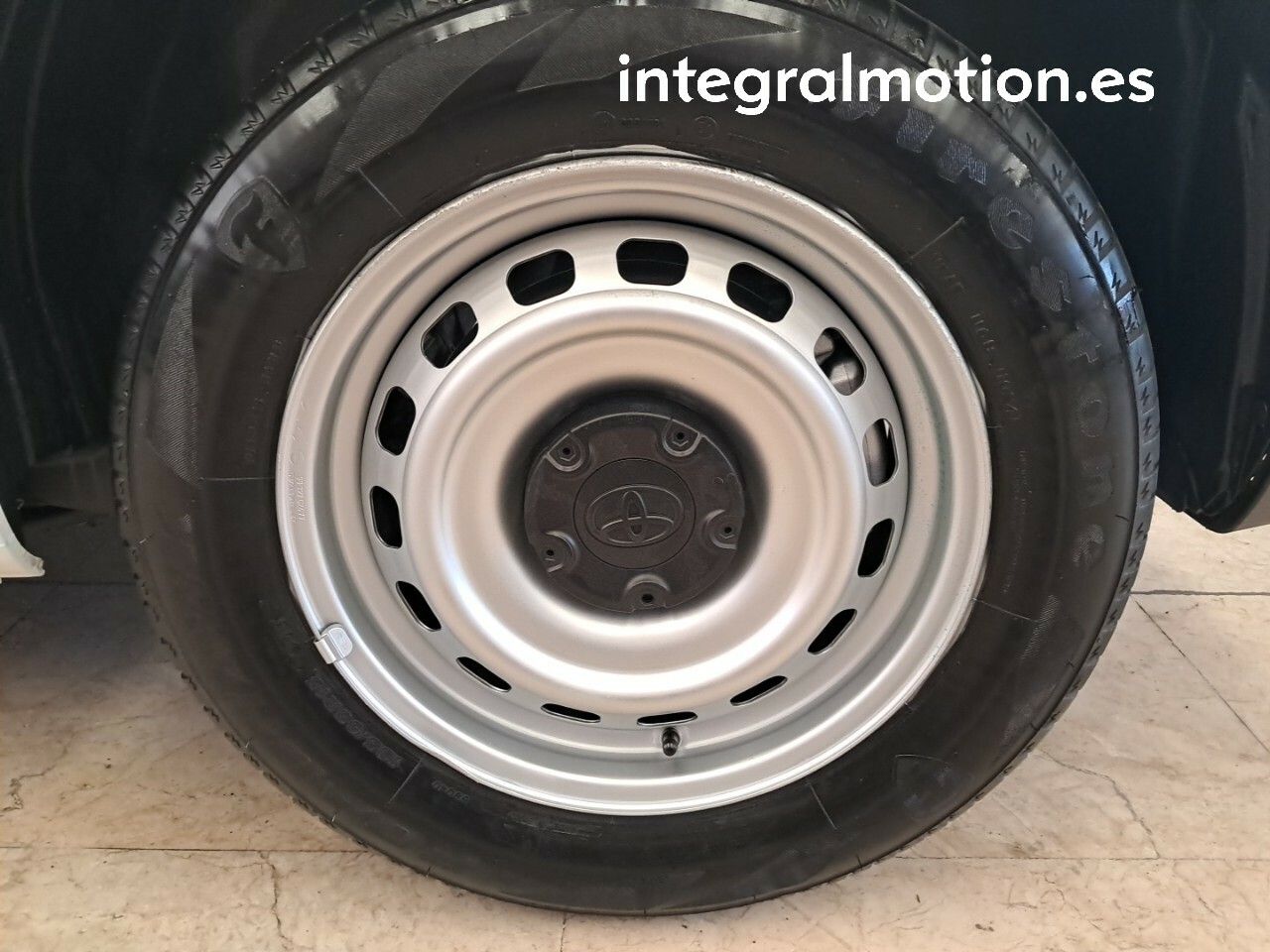 Foto Toyota Proace 19