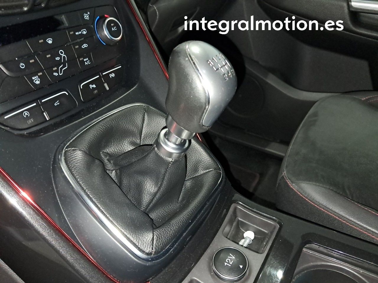 Foto Ford Kuga 18