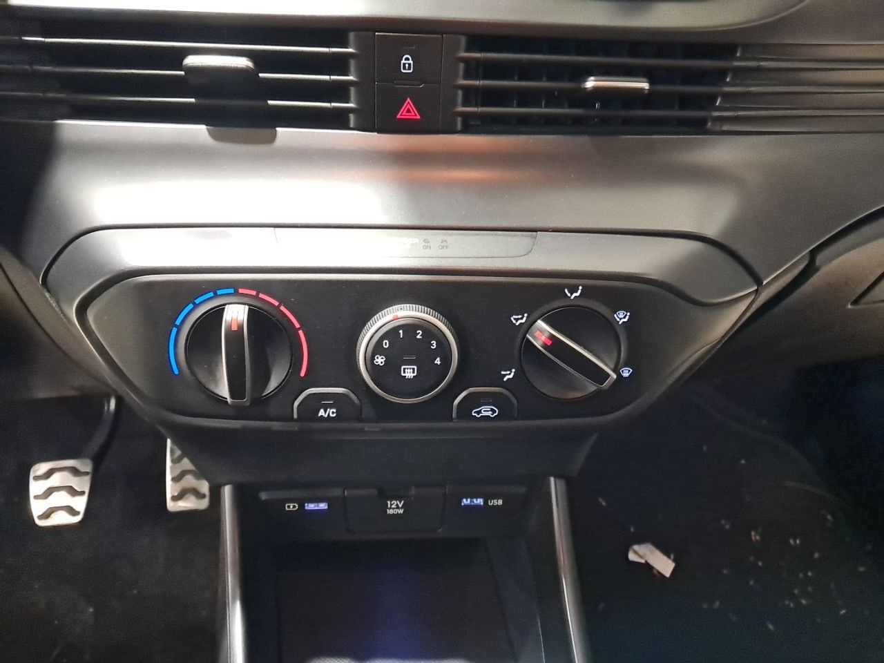 Foto Hyundai Bayon 17