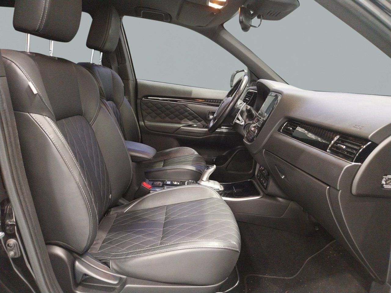Foto Mitsubishi Outlander 9