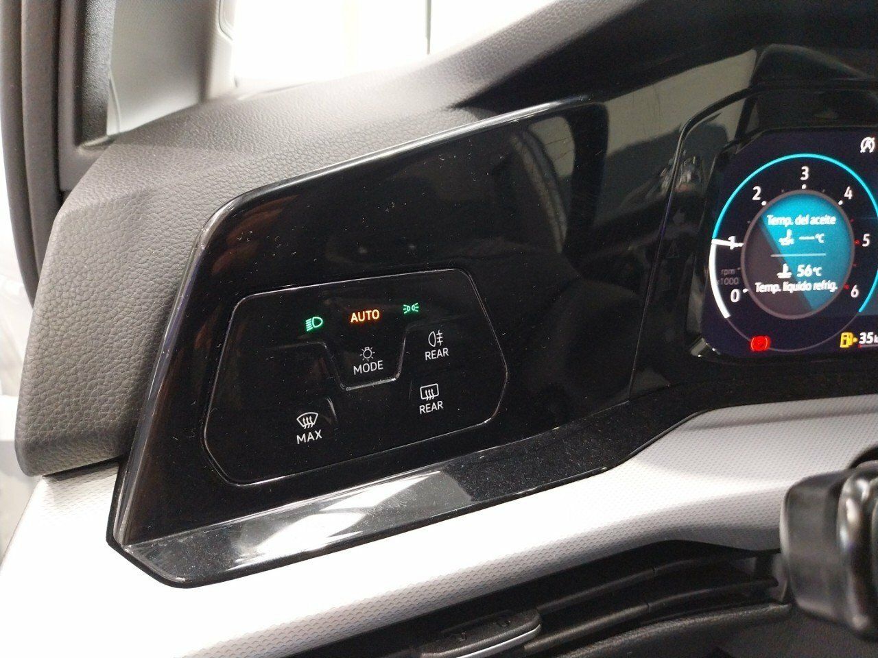 Foto Volkswagen Golf 14
