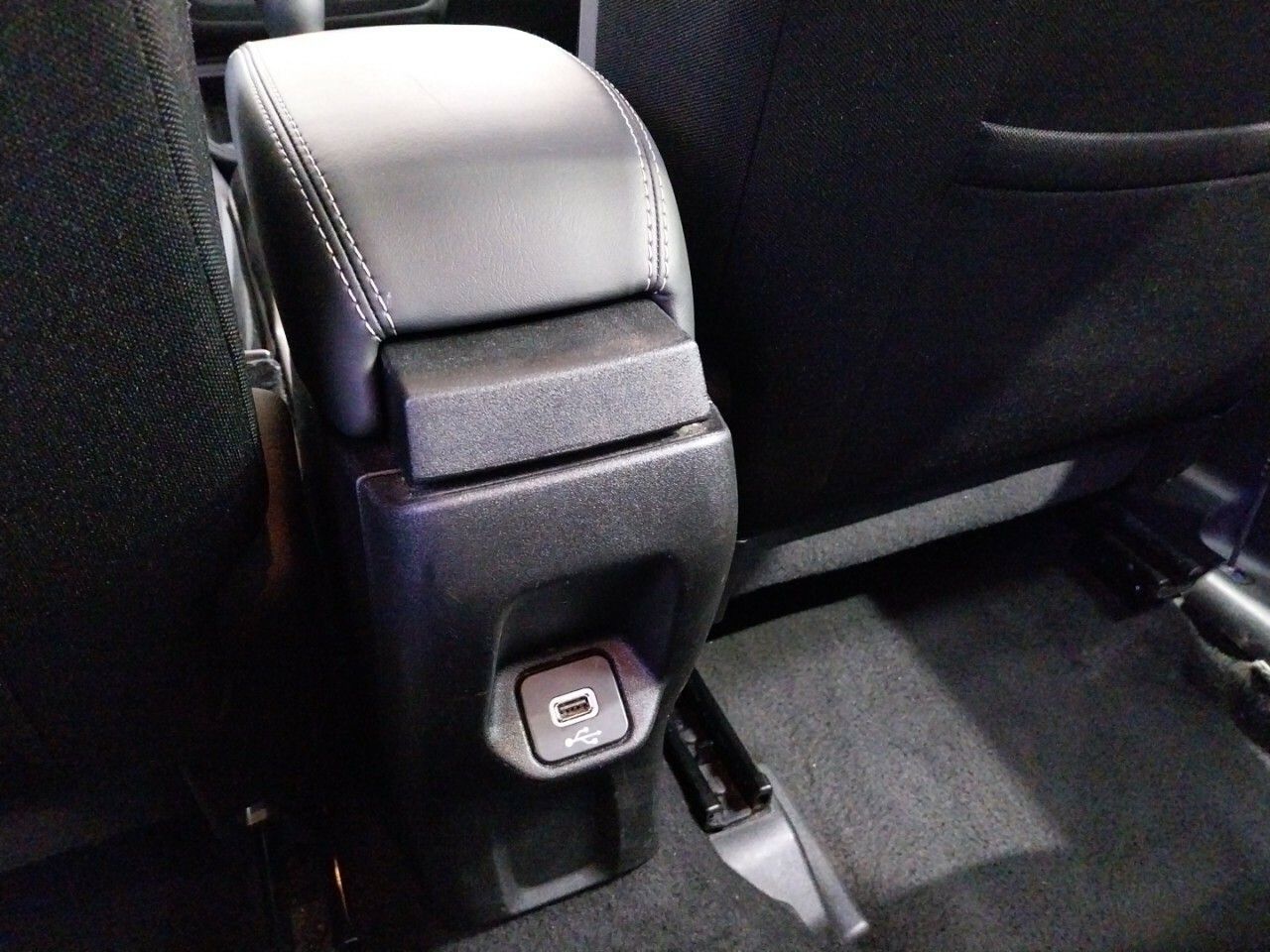 Foto Jeep Renegade 21