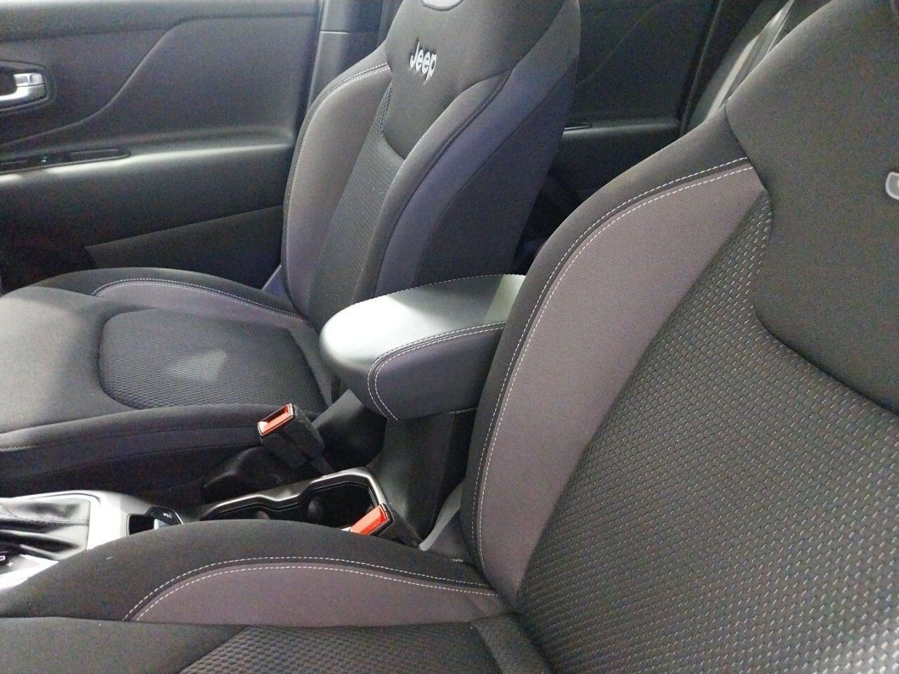 Foto Jeep Renegade 22