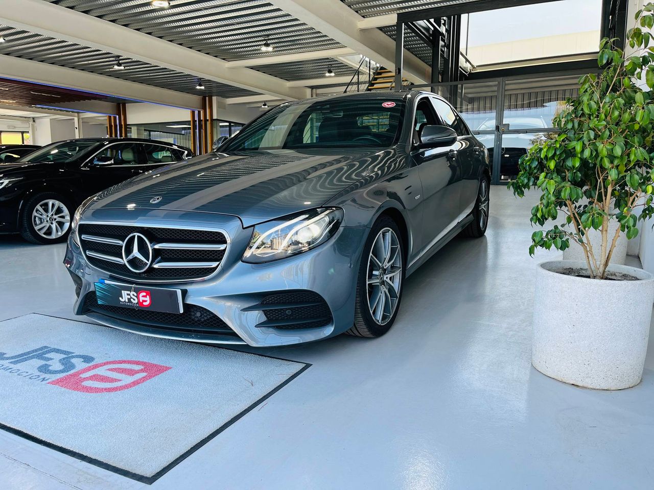 Foto Mercedes-Benz Clase E 2