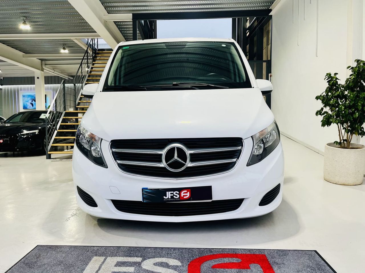 Foto Mercedes-Benz Vito 3