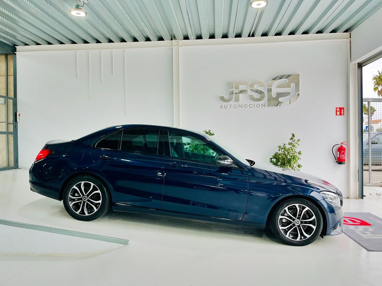 Foto Mercedes-Benz Clase C 4