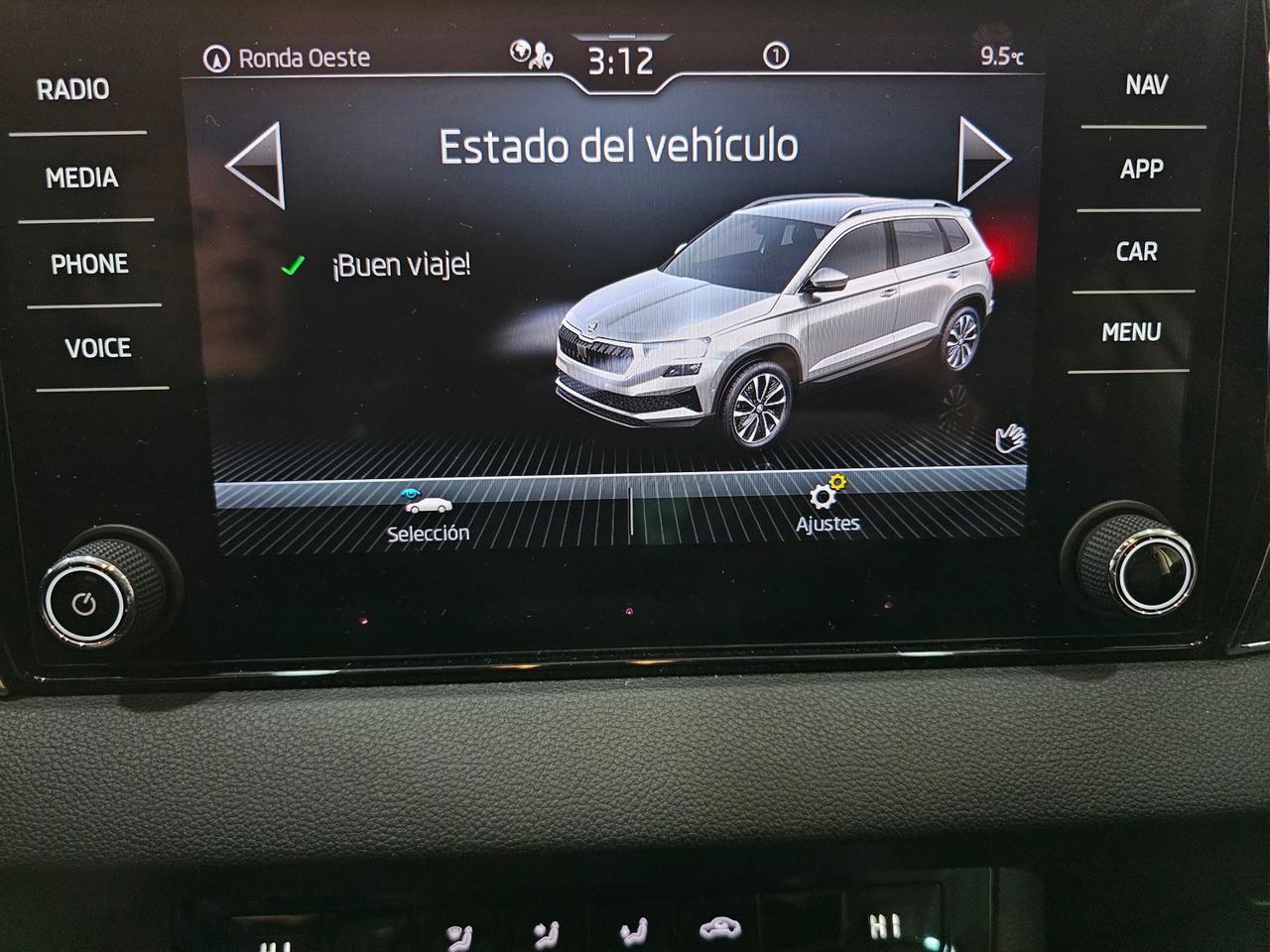Foto Skoda Karoq 30