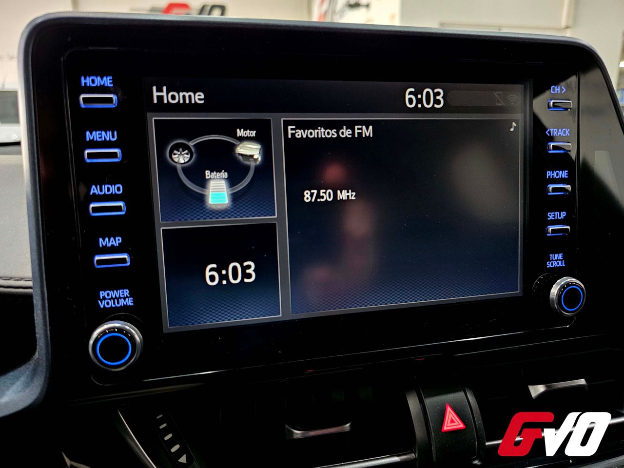 Foto Toyota C-HR 27