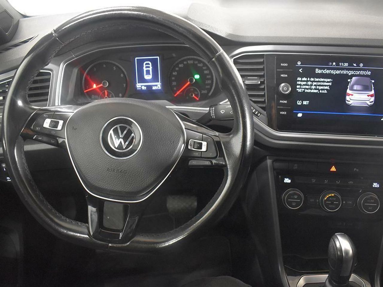 Foto Volkswagen T-Roc 8