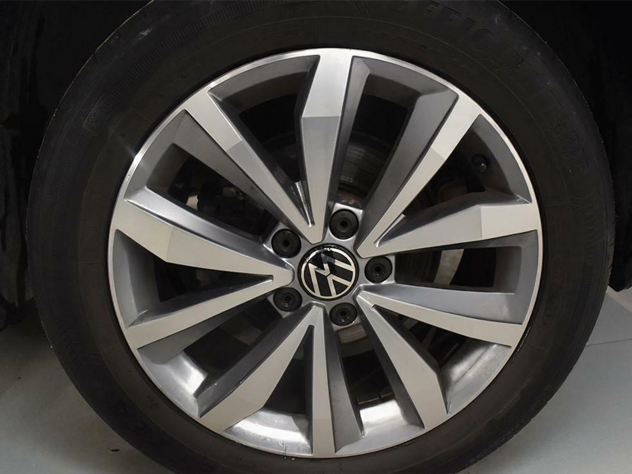 Foto Volkswagen T-Roc 14