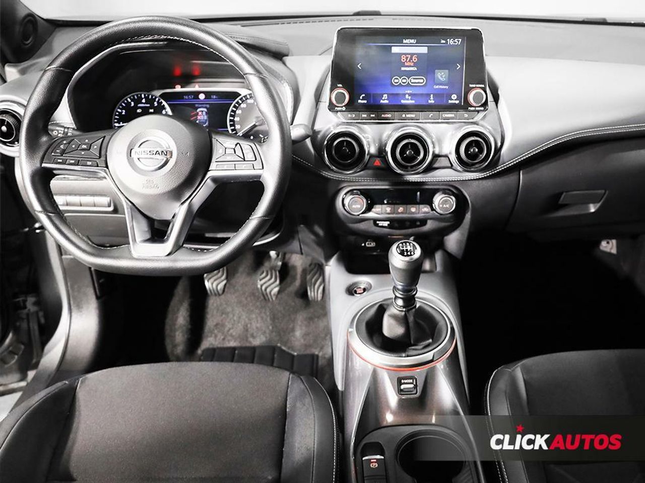 Foto Nissan Juke 8