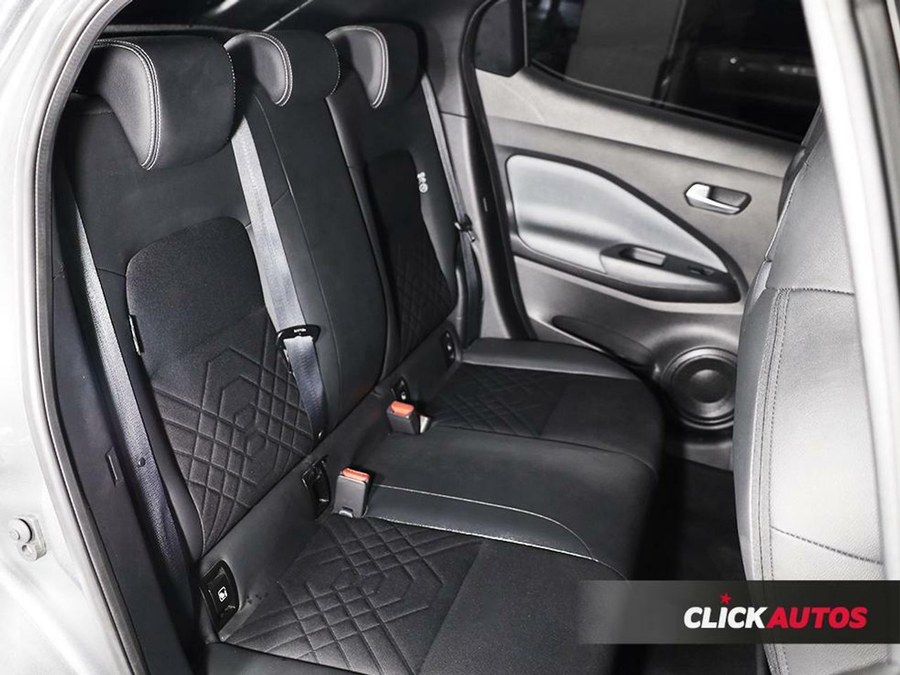 Foto Nissan Juke 18