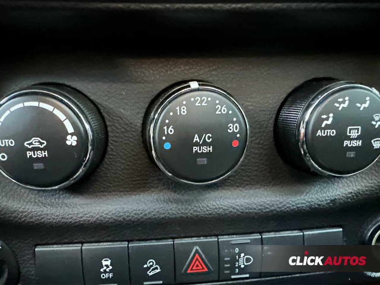 Foto Jeep Wrangler 12