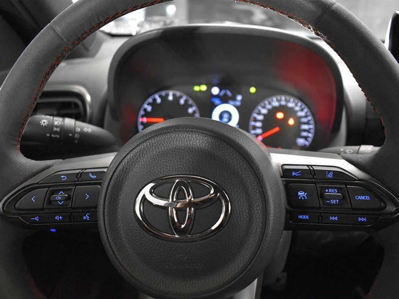 Foto Toyota Yaris 6