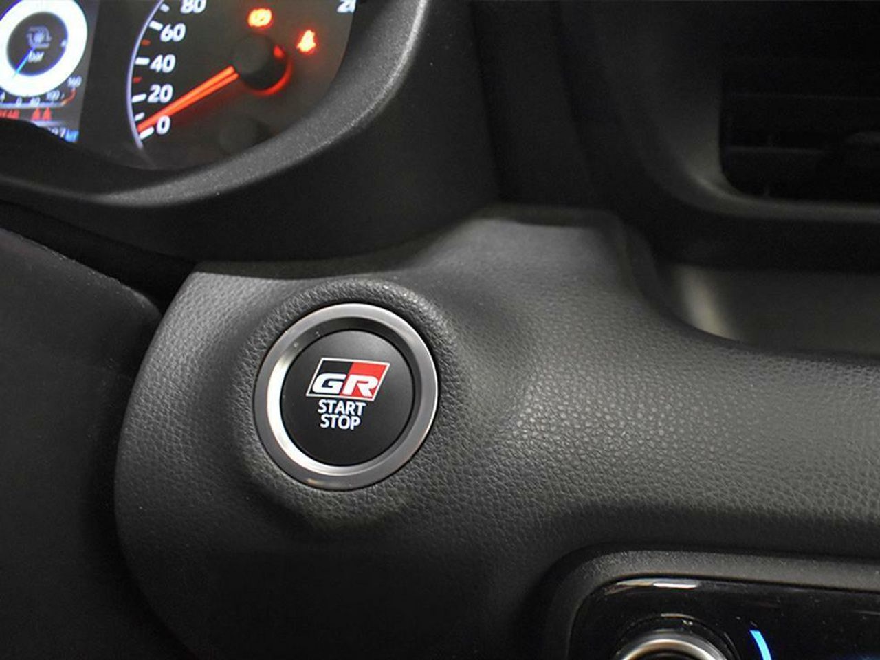 Foto Toyota Yaris 10