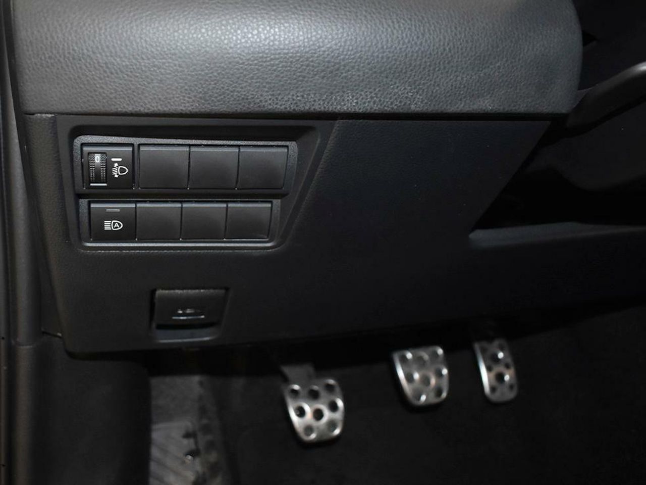 Foto Toyota Yaris 11