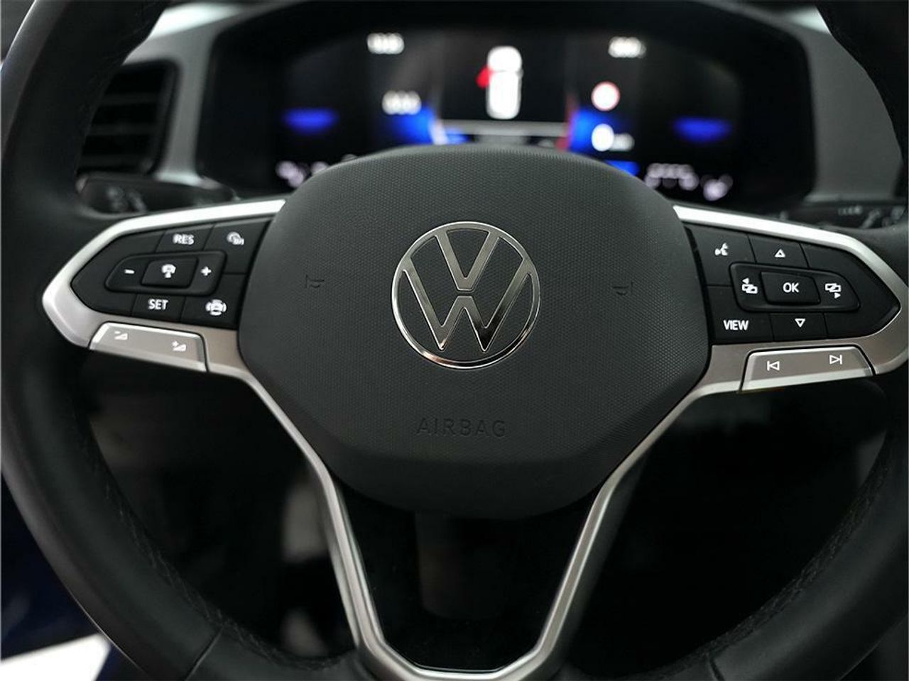 Foto Volkswagen T-Roc 8