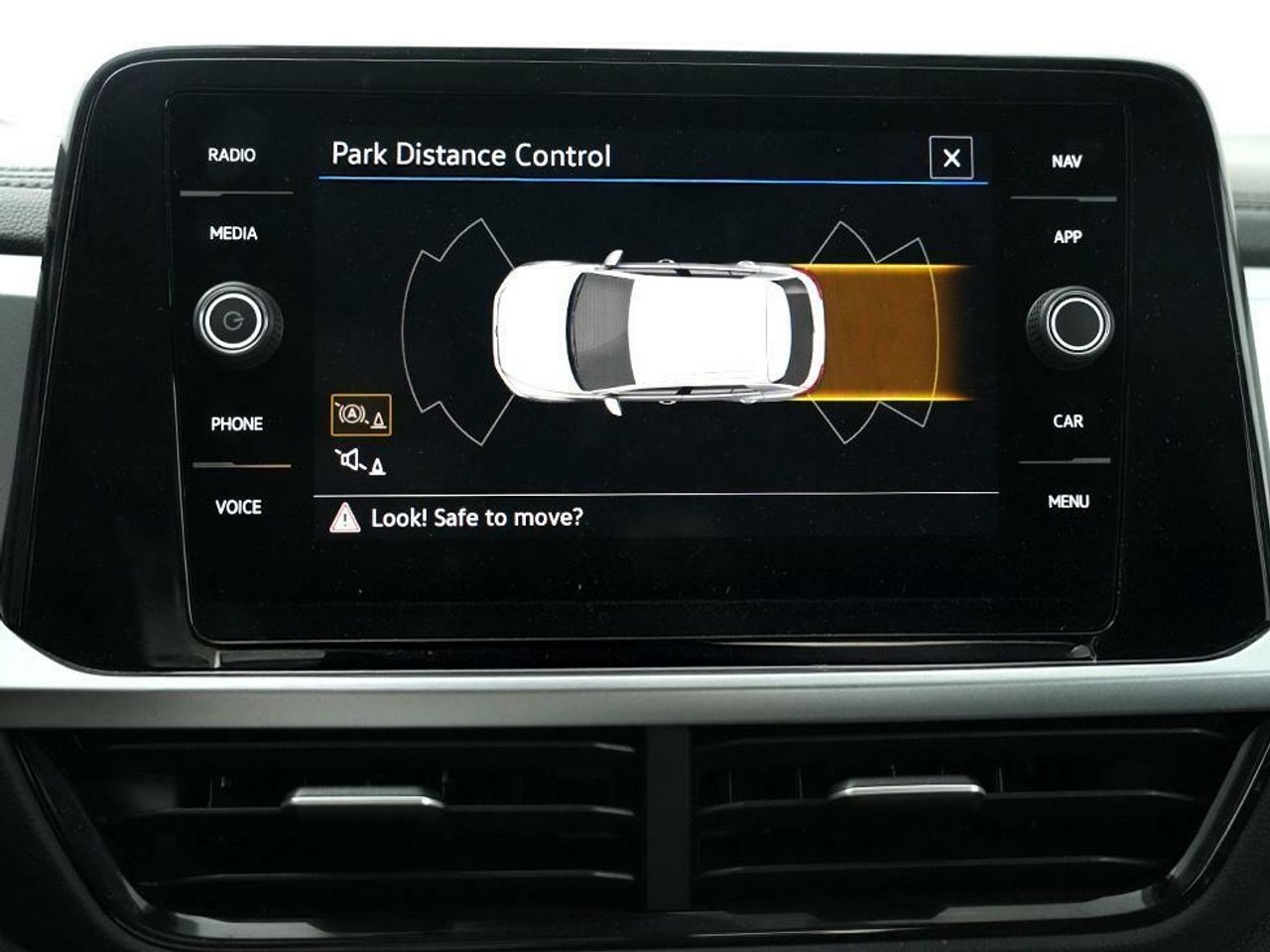 Foto Volkswagen T-Roc 13